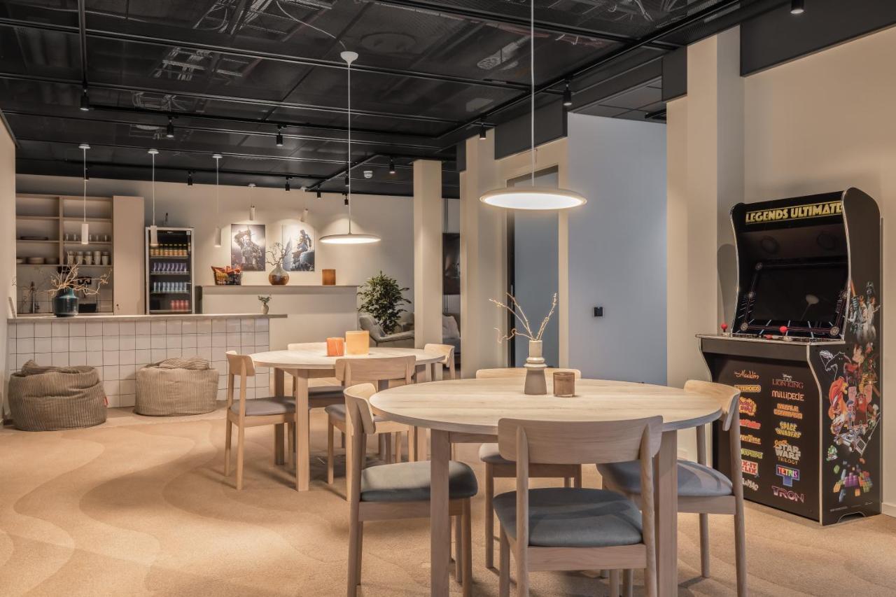 Homex Hotel For Gamers Taby Bagian luar foto